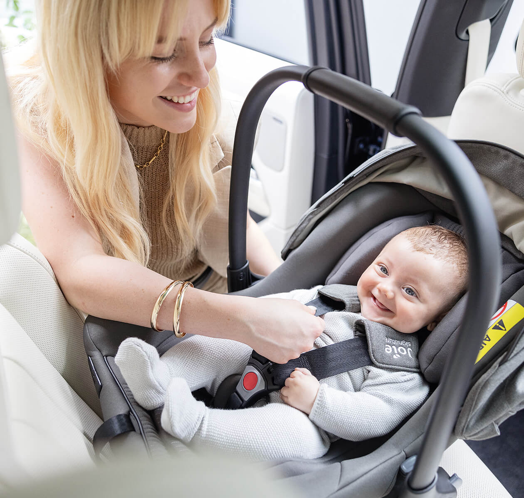 2_-_joie-baby-amp-6493_cc_v2_hr.webp
