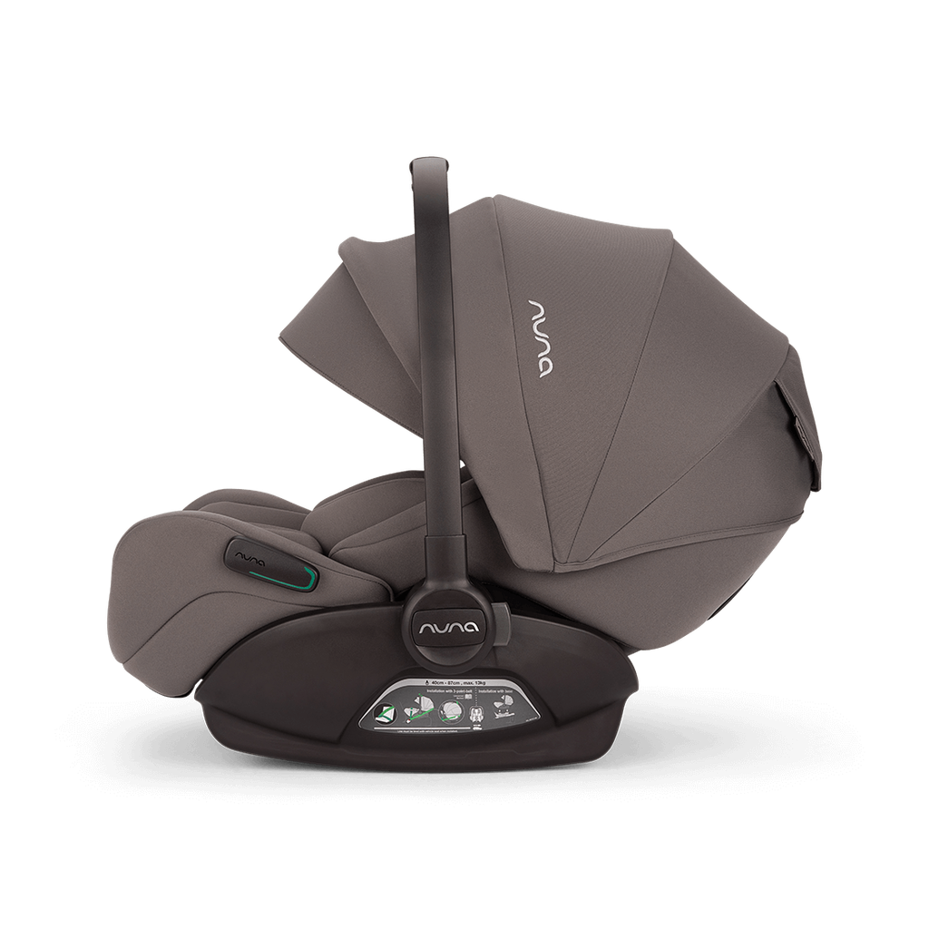 nuna_arraflex_2025_thunder_profile_3_gl_web.webp