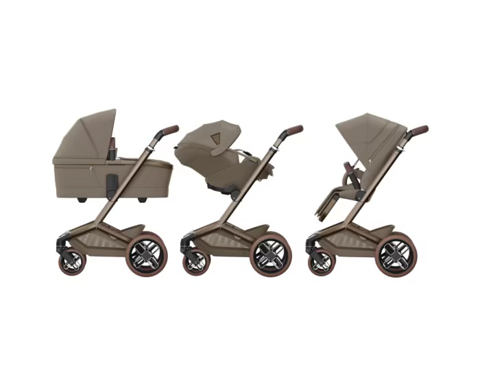 1122099110_F4_2026_maxicosi_stroller_fame_oaktruffle_slidetechtravelsystem_side.webp