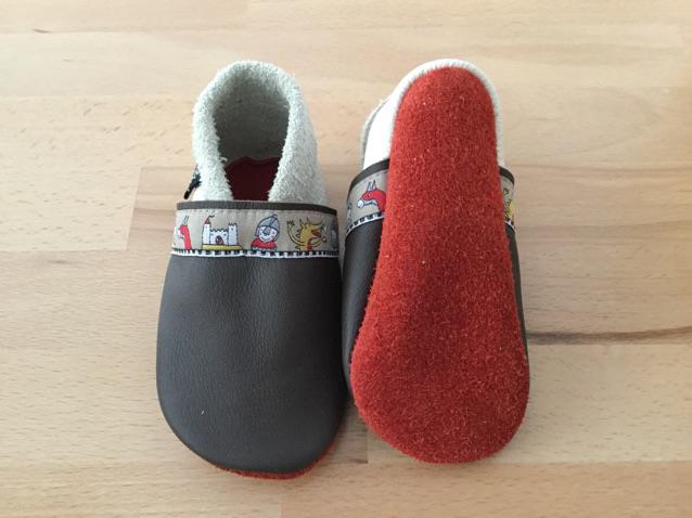 Krabbelschuhe aus Leder Ritter